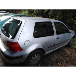 volkswagen golf iv berlina (1j1) del año 2000