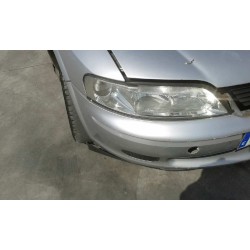 opel vectra b berlina del año 2000