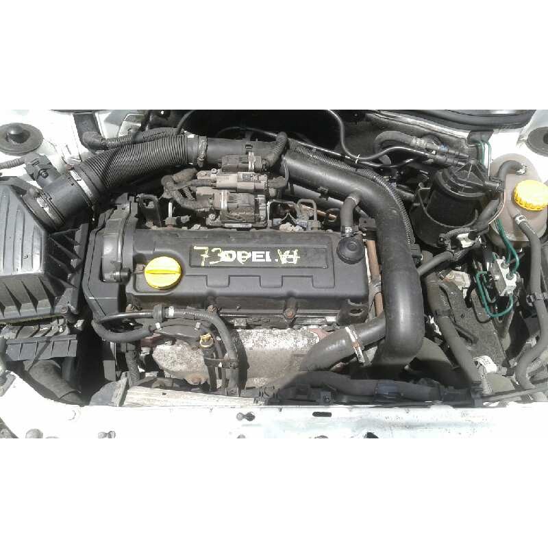 opel combo (corsa c) del año 2004