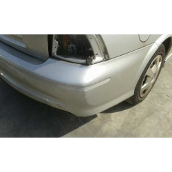 opel vectra b berlina del año 2000