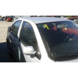 volkswagen bora berlina (1j2) del año 2000