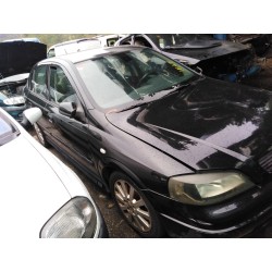 opel astra g berlina del año 2002