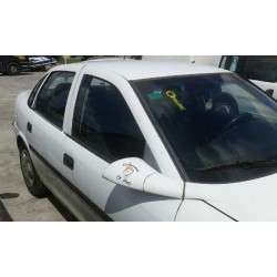 opel vectra b berlina del año 1998