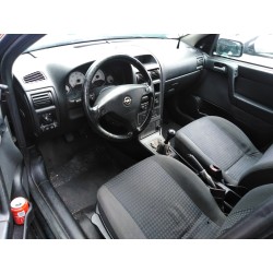 opel astra g berlina del año 2002