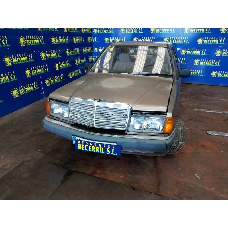 mercedes clase c (w201) berlina del año 1988