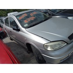 opel astra g berlina del año 2002