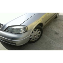 opel astra g berlina del año 1999