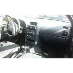 opel astra g berlina del año 1999