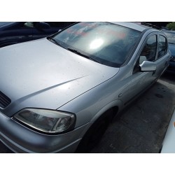 opel astra g berlina del año 2002