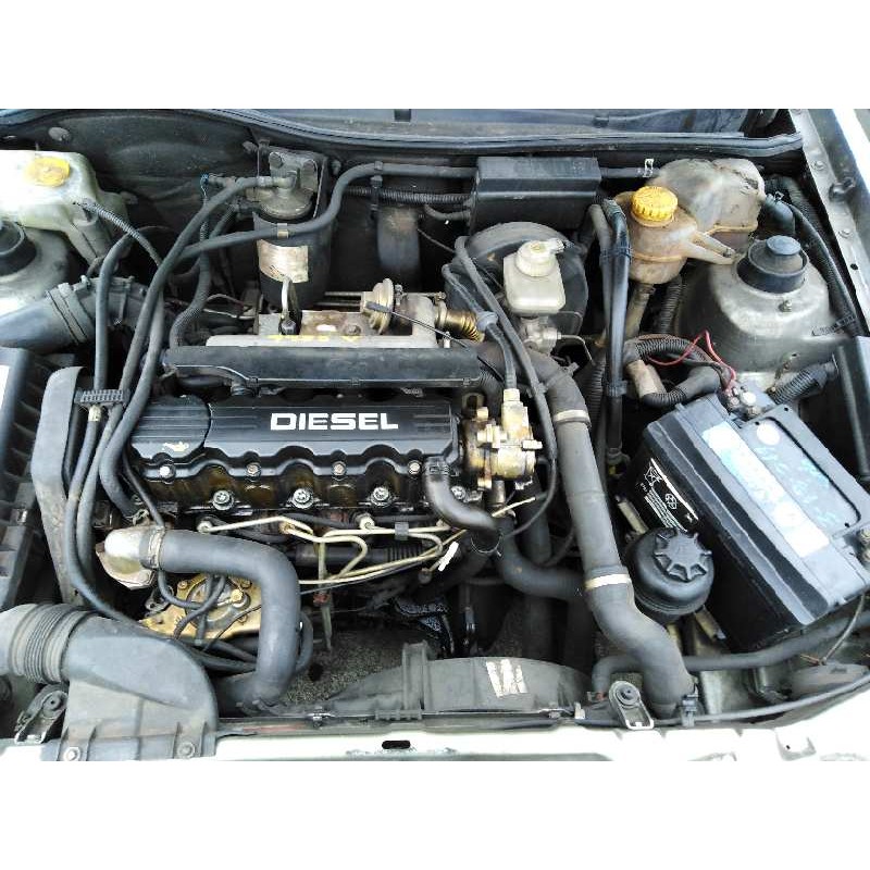 opel astra f berlina del año 1995