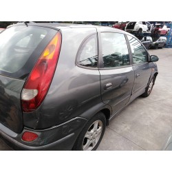 nissan almera tino (v10m) del año 2004