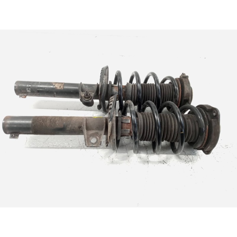 Recambio de juego amortiguadores delantero para audi a3 (8p) 1.9 tdi ambiente referencia OEM IAM 1K0413031AR 1K0413031AR Recambio de juego amortiguadores delantero para audi a3 (8p) 1.9 tdi ambiente referencia OEM IAM 1K0413031AR 1K0413031AR
