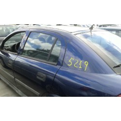 opel astra g berlina del año 1998