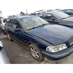 volvo v40 familiar del año 1998