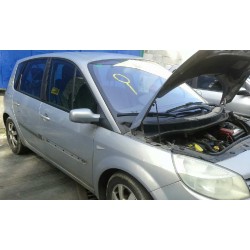 renault scenic ii del año 2005