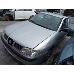 seat ibiza (6k1) del año 2000