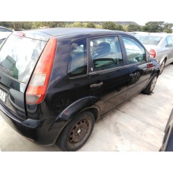 ford fiesta (cbk) del año 2004
