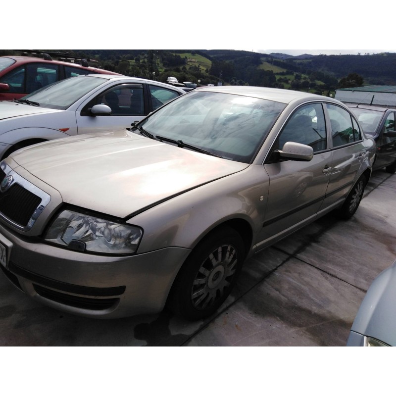 skoda superb (3u4) del año 2004 skoda superb (3u4) del año 2004