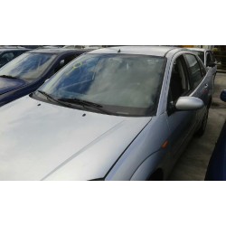 ford focus berlina (cak) del año 2004