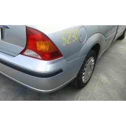 ford focus berlina (cak) del año 2004