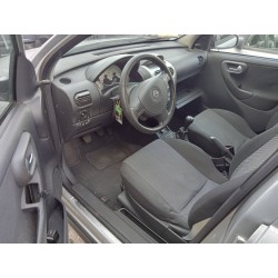 opel corsa c del año 2006