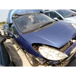 peugeot 807 del año 2004