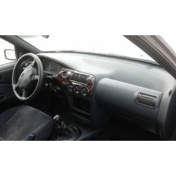 ford escort berlina/turnier del año 1997