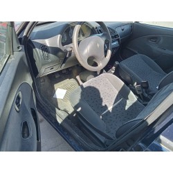 citroen saxo del año 2001