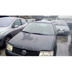 volkswagen polo berlina (6n2) del año 2000