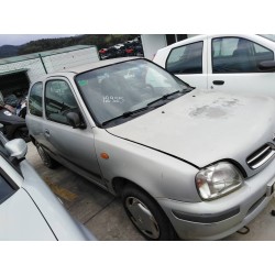 nissan micra (k11) del año 2000