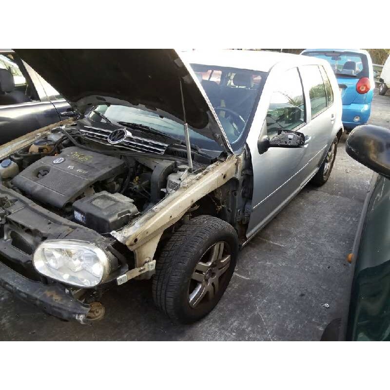 volkswagen golf iv berlina (1j1) del año 2001