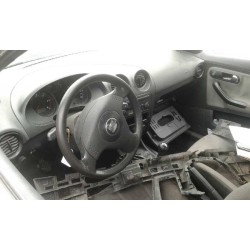 seat cordoba berlina (6l2) del año 2003