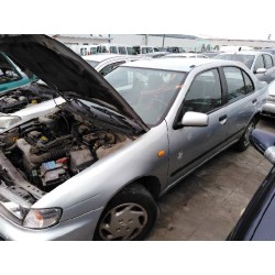 nissan almera (n15) del año 1999