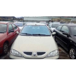 renault megane i fase 2 berlina (ba0) del año 2000
