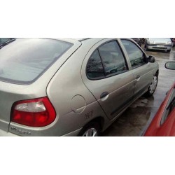 renault megane i fase 2 berlina (ba0) del año 2000