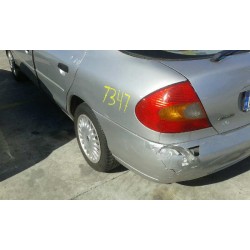 ford mondeo berlina (gd) del año 2000