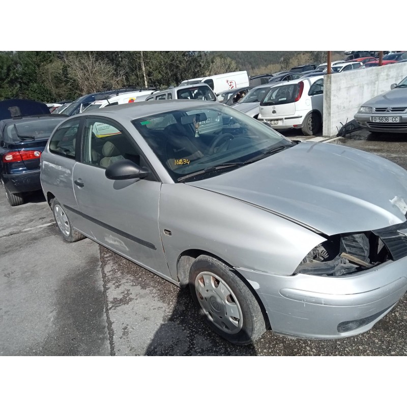 seat ibiza (6l1) del año 2003