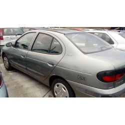renault megane i berlina hatchback (ba0) del año 1997