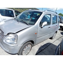 opel agila del año 2002