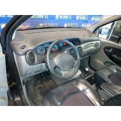 renault scenic (ja..) del año 2002