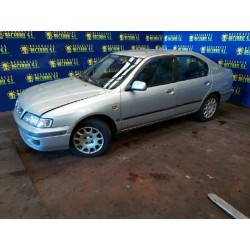 nissan primera berlina (p11) del año 1999