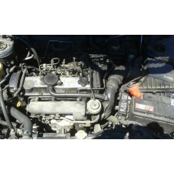 nissan primera berlina (p11) del año 2001