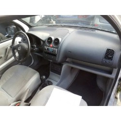 seat arosa (6h1) del año 2001