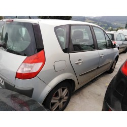 renault scenic ii del año 2003