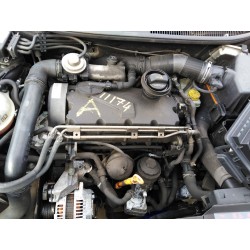 seat ibiza (6l1) del año 2004