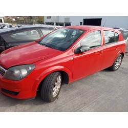 opel astra h berlina del año 2005