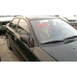 mitsubishi carisma berina 5 (da0) del año 1998