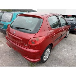 peugeot 206 berlina del año 2004