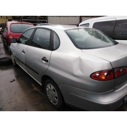 seat cordoba berlina (6l2) del año 2003