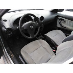 seat cordoba berlina (6l2) del año 2003